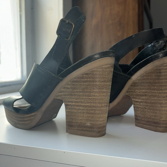 LUCKY BRAND OPEN TOE HEEL - Picture 5 of 10